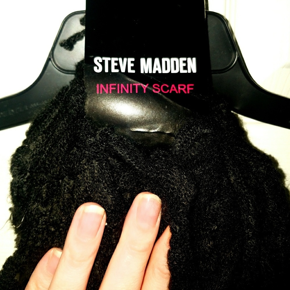 Steve Madden Infinity Scarf